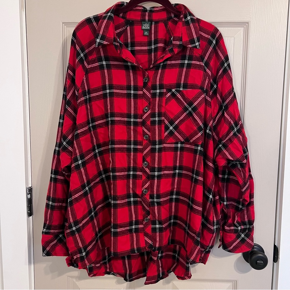Wild Fable Womens Plaid Button Down Shirt